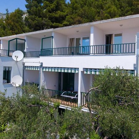 Apartments With A Parking Space Brela, Makarska - 11687 Esterno foto