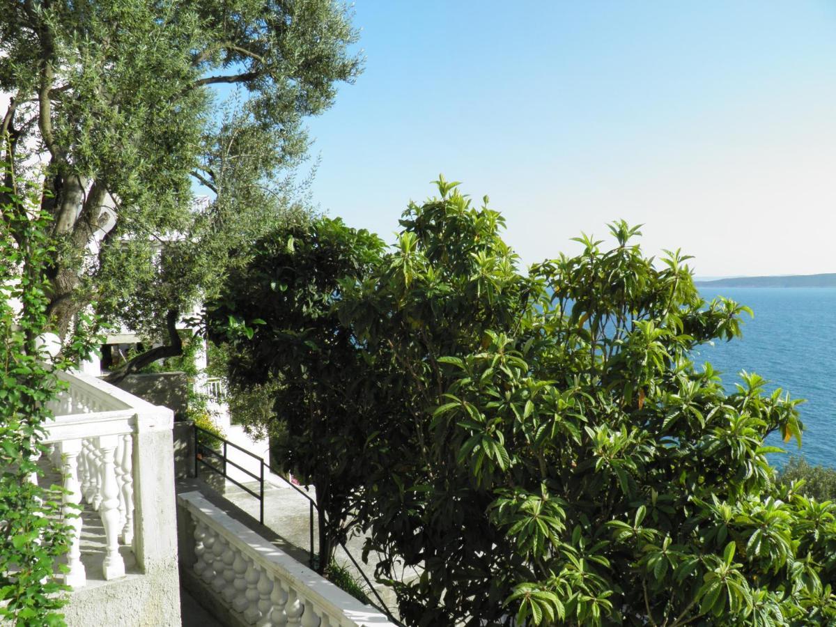 Apartments With A Parking Space Brela, Makarska - 11687 Esterno foto